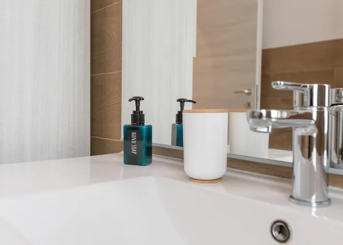 Elegante Rifugio D'annunzio Con Parcheggio A Lägenhet