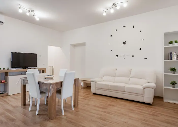 Elegante Rifugio D'annunzio Con Parcheggio A * Trieste